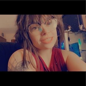 Meet your Posher, Kris